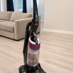 Bissell 9595A CleanView Bagless Vacuum Cleaner 