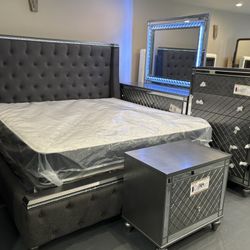 New King Size Bedroom Set