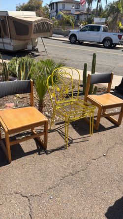 $5 chairs!!!   Moving sale.