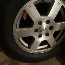 Isuzu 6 lug rims / tires 245/65/17