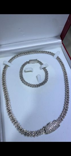 Solid White Gold Cuban Set. Natural Diamonds.