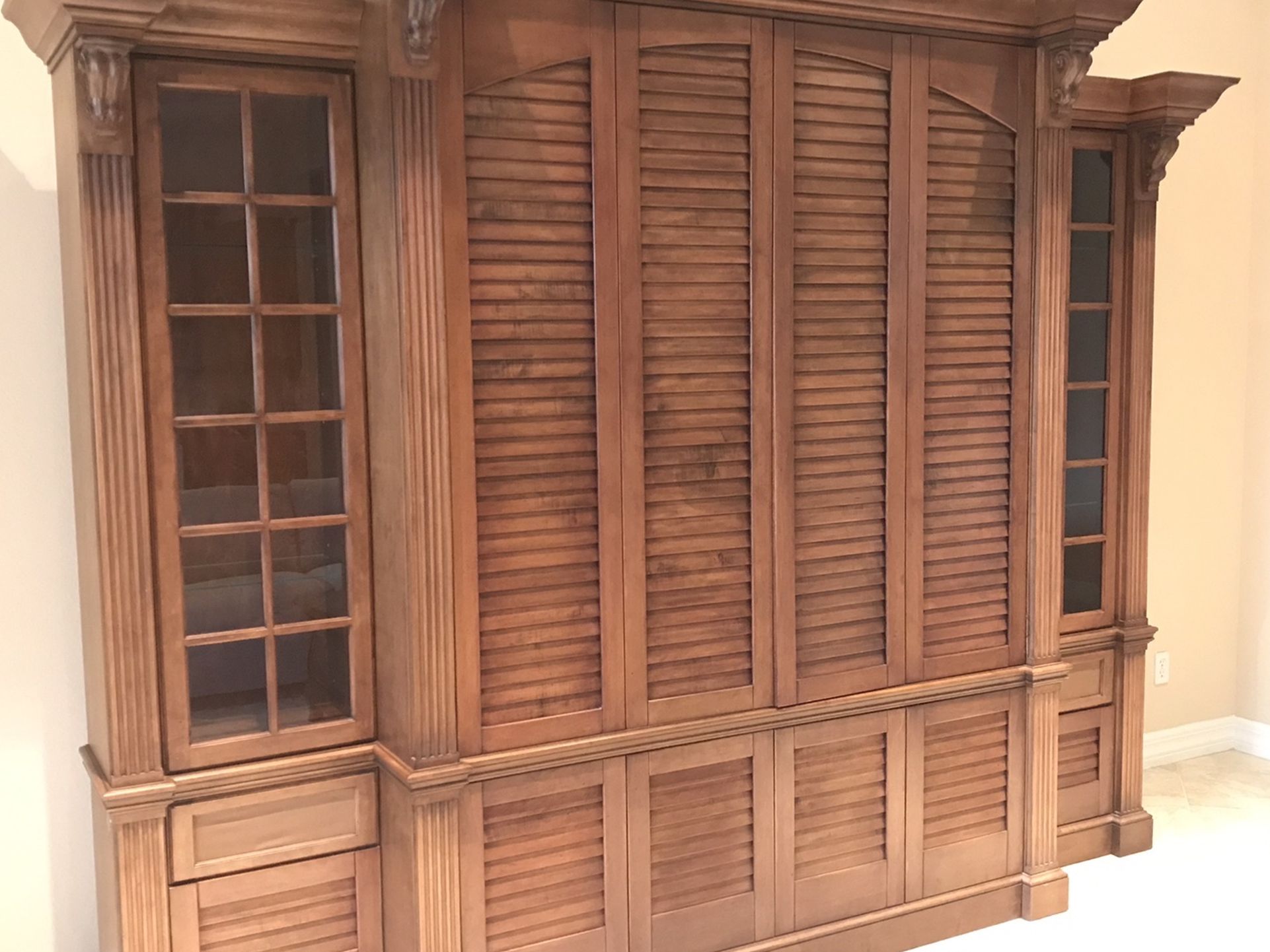 Tommy Bahama Style Entertainment Center