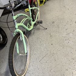 Beach Cruiser Bike