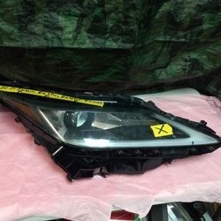 2020-21 Lexus RX350,RX450 Right Headlight 