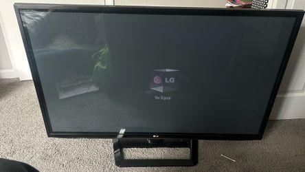 LG 50” 720P HD Plasma TV
