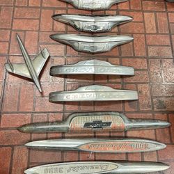 Chevy Hood Emblem 47-57