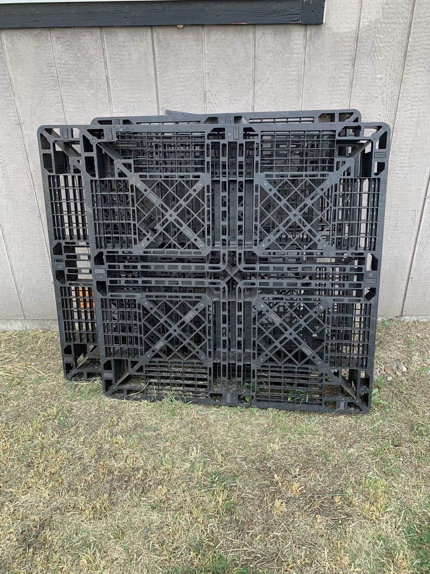 Plastic Pallets