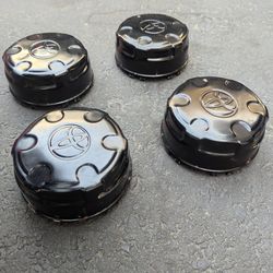 Toyota Metal Center Caps