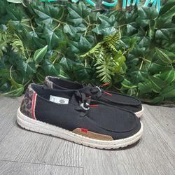 Hey Dude Wendy Jungle Black Slip On Shoes Women’s Size 8