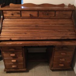 Vintage Roll Top Desk With Chair 