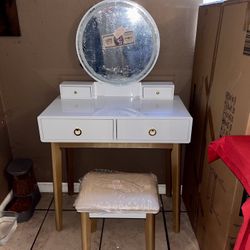 White Vanity Desk