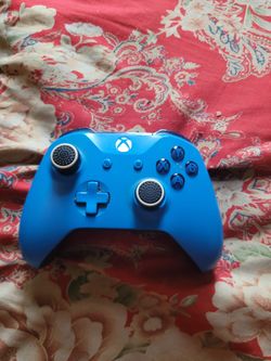 Xbox one s(1tb)