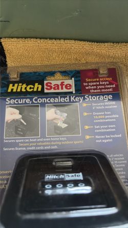 Hitch safe key storage
