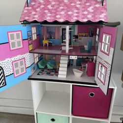 Dollhouse 