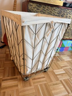 Laundry basket with wheels — metallic, art deco