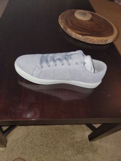 Calvin Klein Size 11 Men's Light Gray Suede
