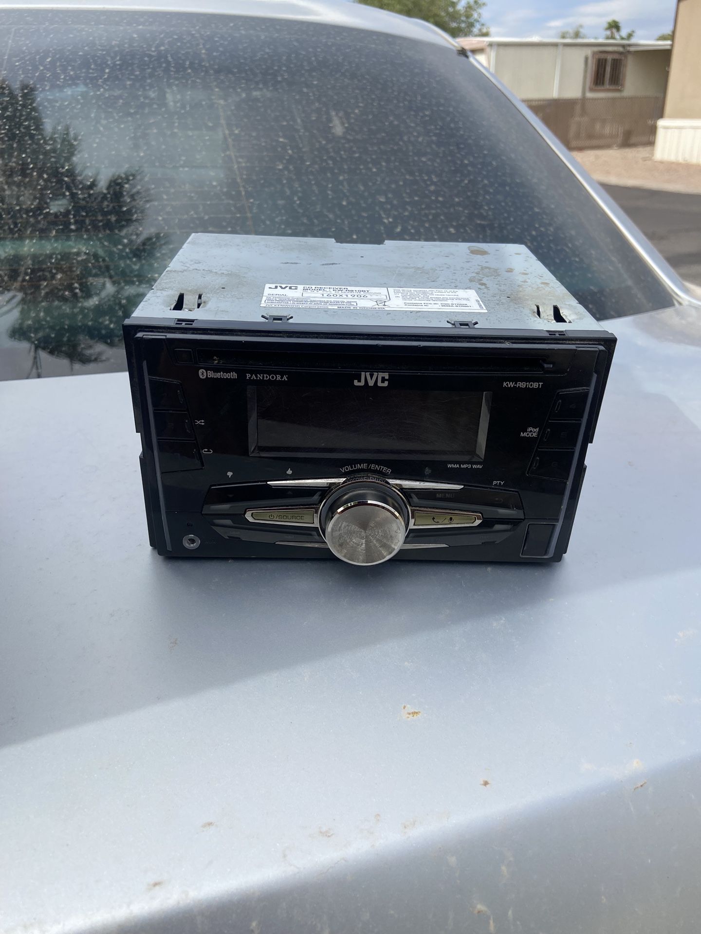 JVC PANDORA BLUETOOTH RADIO.