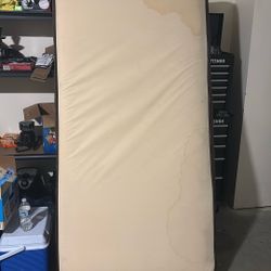 Twin Matters And Box Spring 