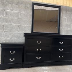 Large Black Dresser With Mirror And Nightstand 