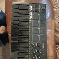 Akai MPK Mini