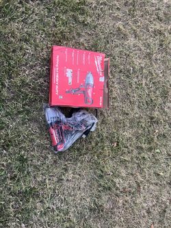 Milwaukee 1/2” Impact Wrench 