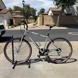 Diamondback Maravista Hybrid.  