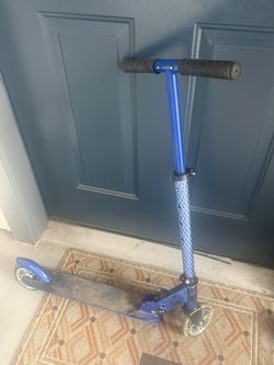 HALO Rise Above Candy Chrome Premium Inline Scooter in blue