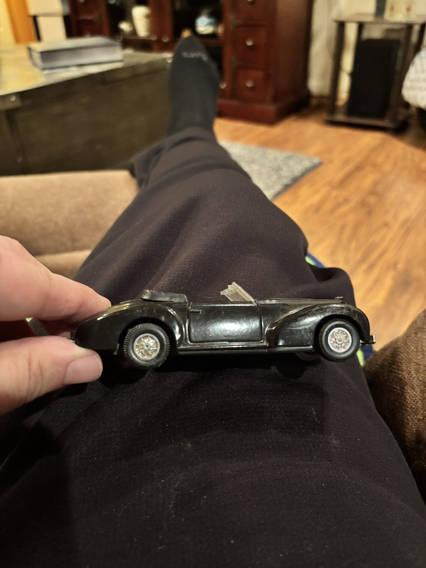 VINTAGE DIECAST CAR #8803 ROLLS ROYCE