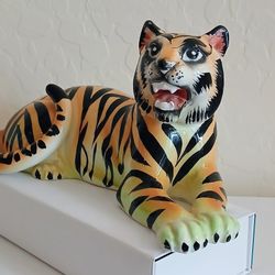 VTG Ceramic Japanese Bengal Tiger Figurine 
