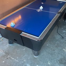 Air Hockey Table 