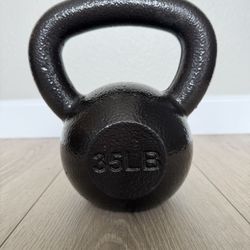 35lb Cast Iron Kettlebell – Great Condition