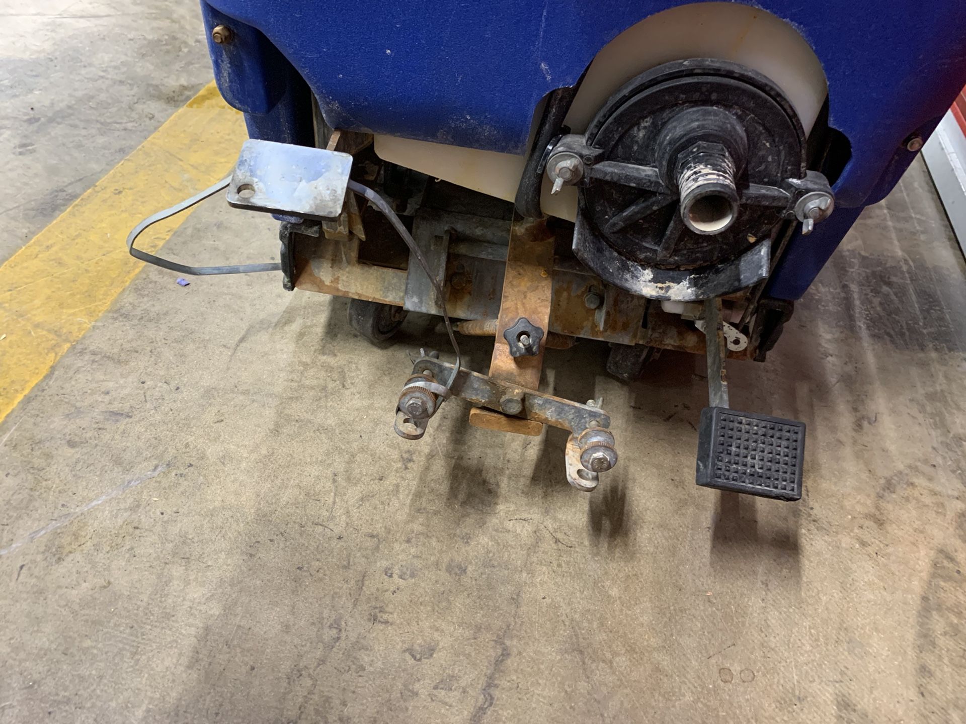 Floor Scrubber machine