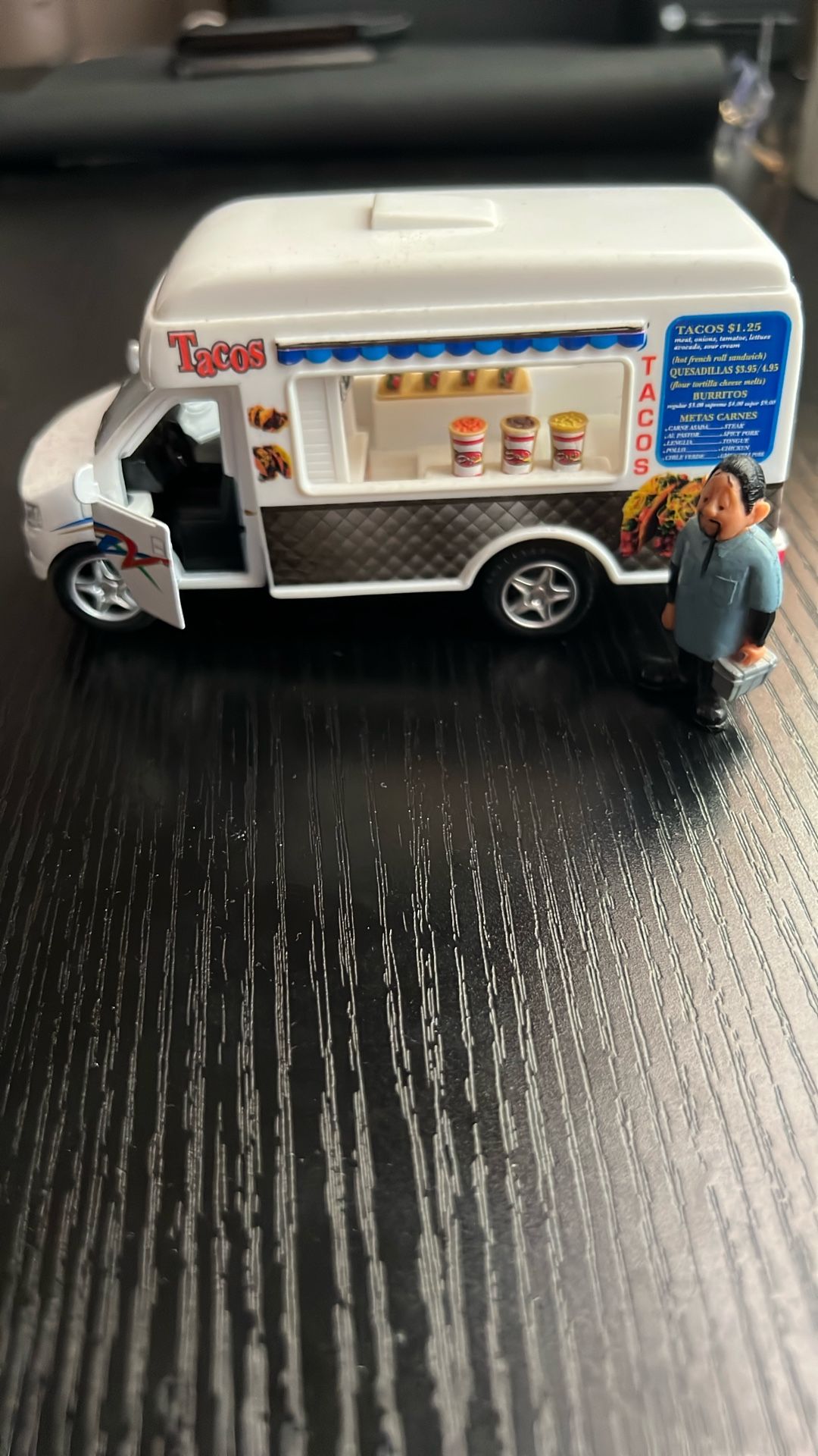 Homies And Diecast Taco Truck Set