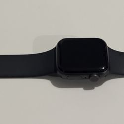 Apple Watch Series 6 40mm GPS + Cellular Unlocked in great condition for sale. 
