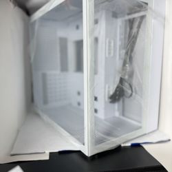 White Gaming Tower