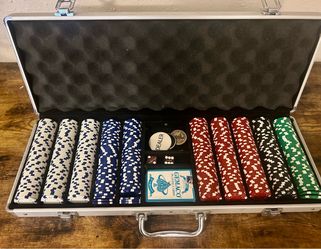 Poker Chip Set, 500 Chips with Aluminum Case, Cards, Dice, Dealer Button