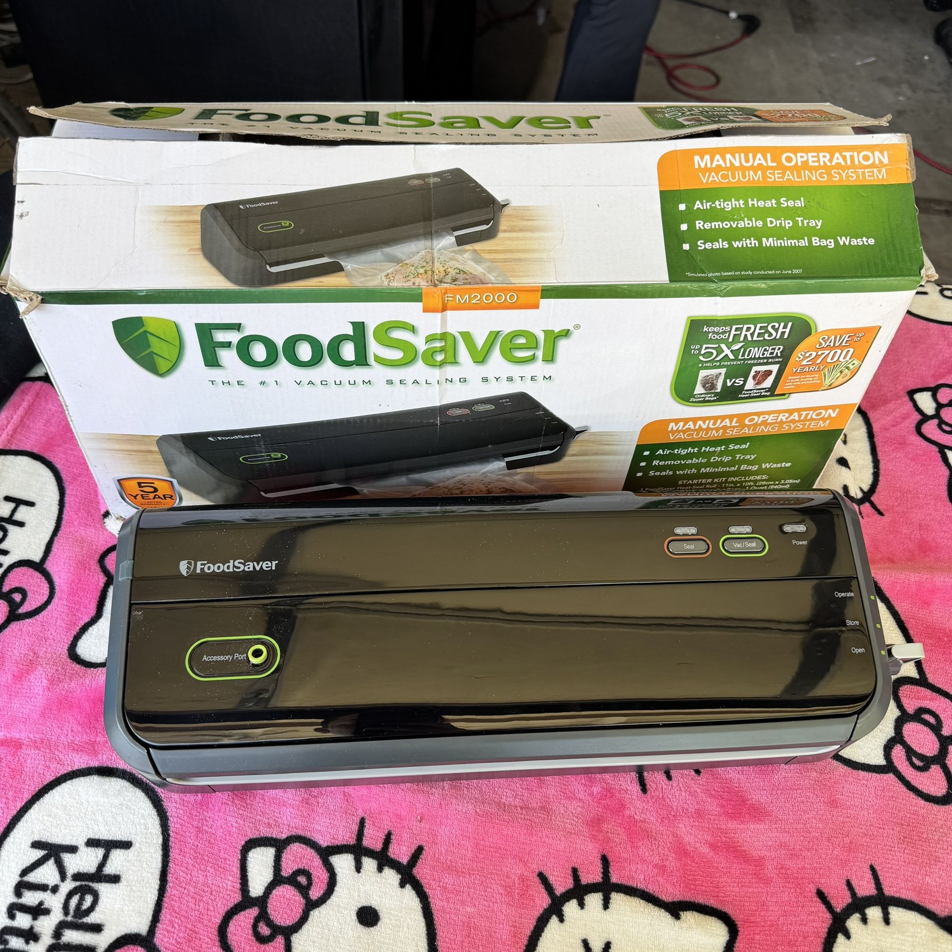 FoodSaver FM2000 (Vacuum Sealer)