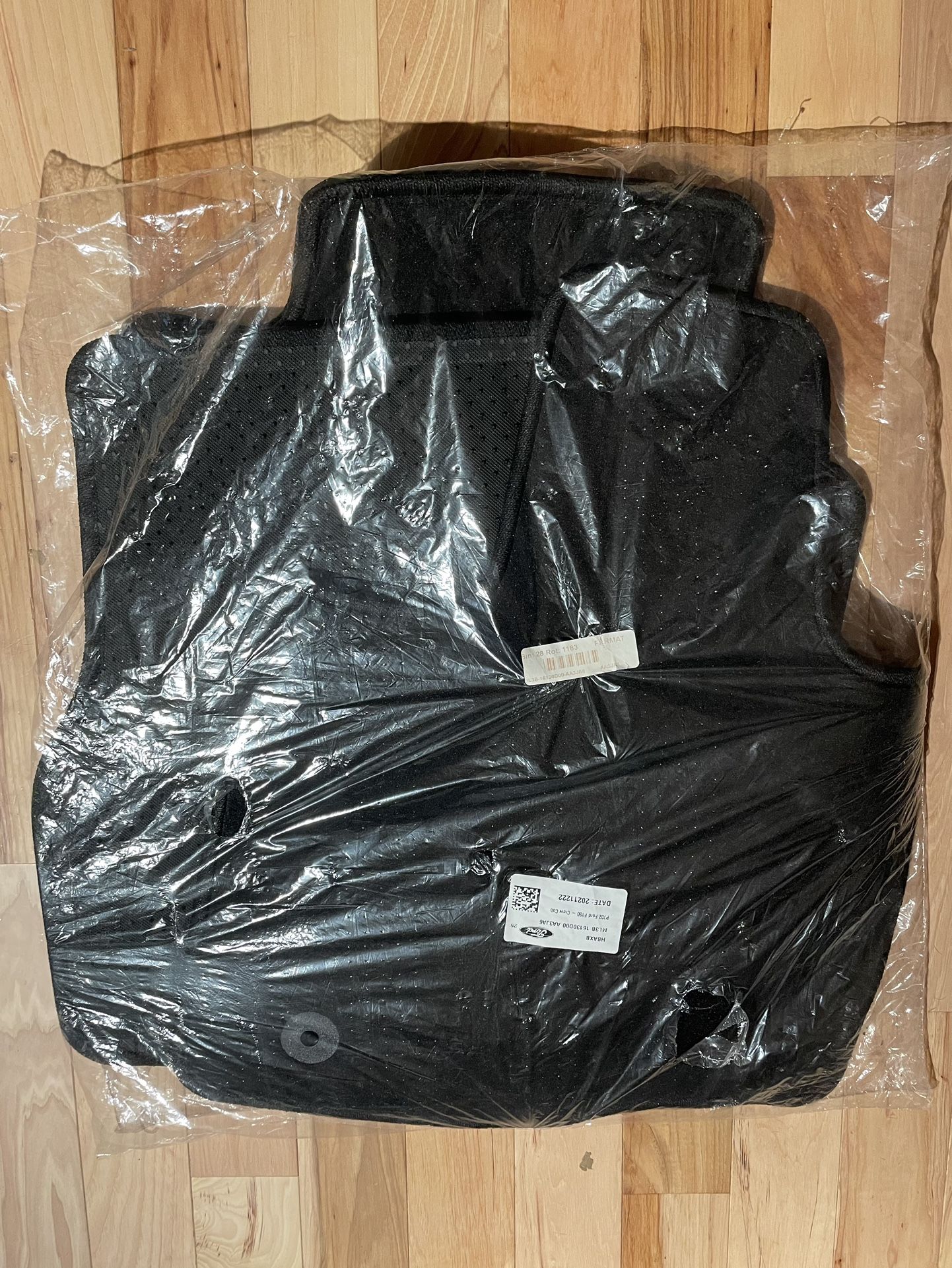 2022 Ford F150 Floor Mats OEM Extended Cab 