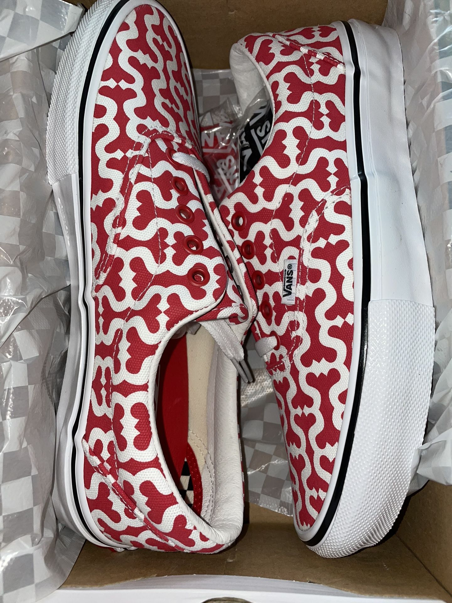 Vans X Supreme