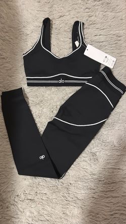 Black And White Alo Set . Size Medium