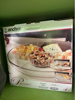 Appetizer tray by anchor made of glass
