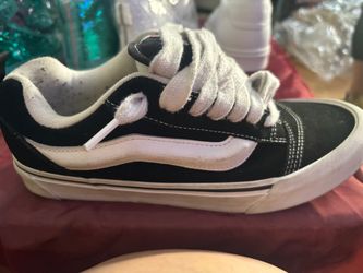 Skater vans almost like new.