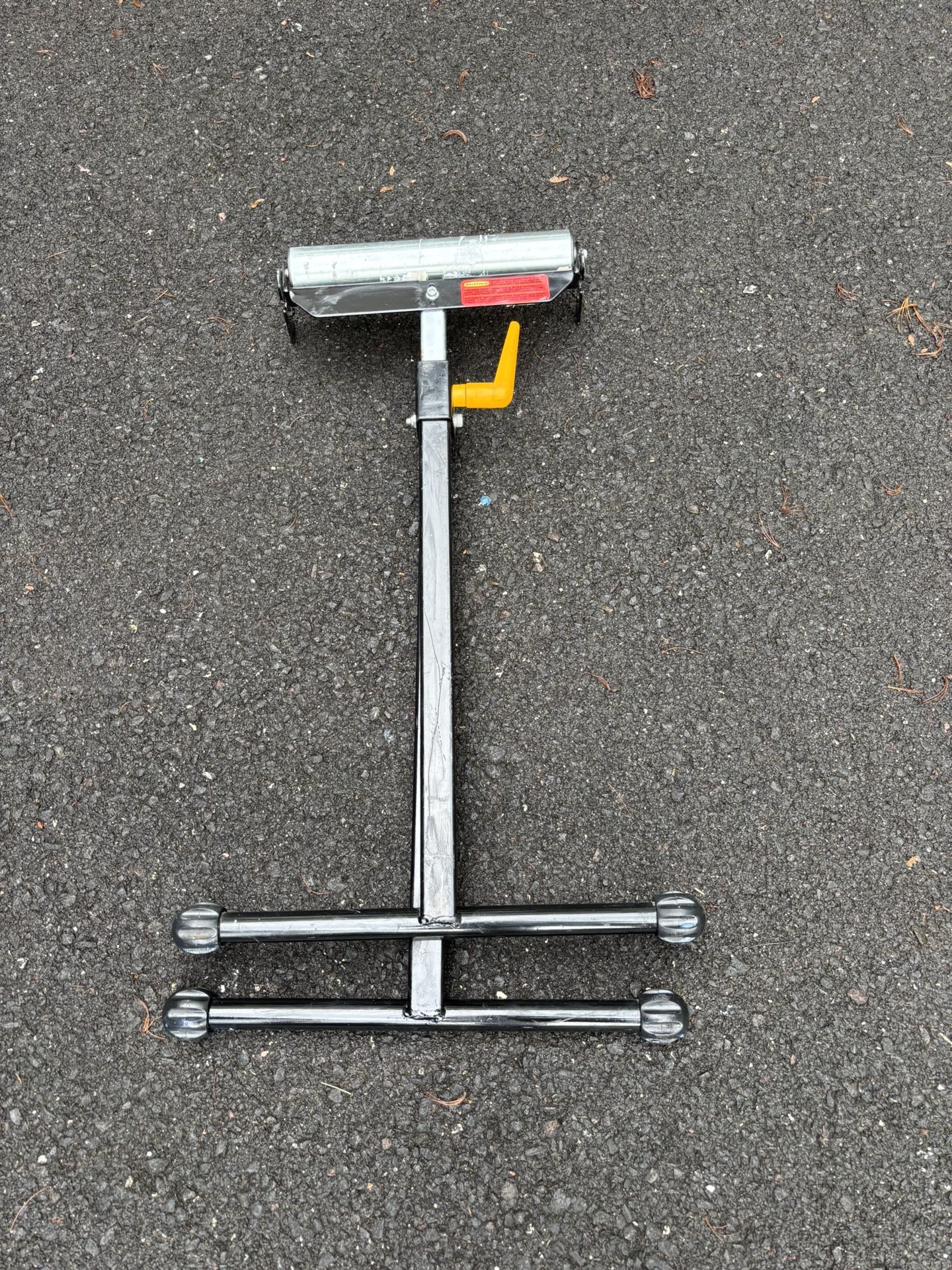 Adjustable Roller Stand