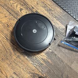 Roomba Vacuum Cleaner 