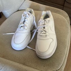 White Ebernon Nike Shoes Women Size 8