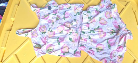 Juicy couture girls size 4 outfit