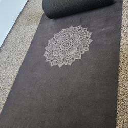 !! Moving Sale !! Mat Yoga Towel Mandala Black