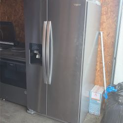 Whirlpool Frig 25 Cubes 