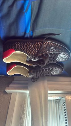 Gucci shoes
