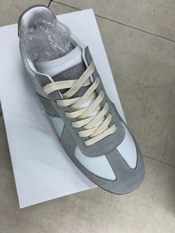 Maison Margiela Replica Low-Top Sneaker